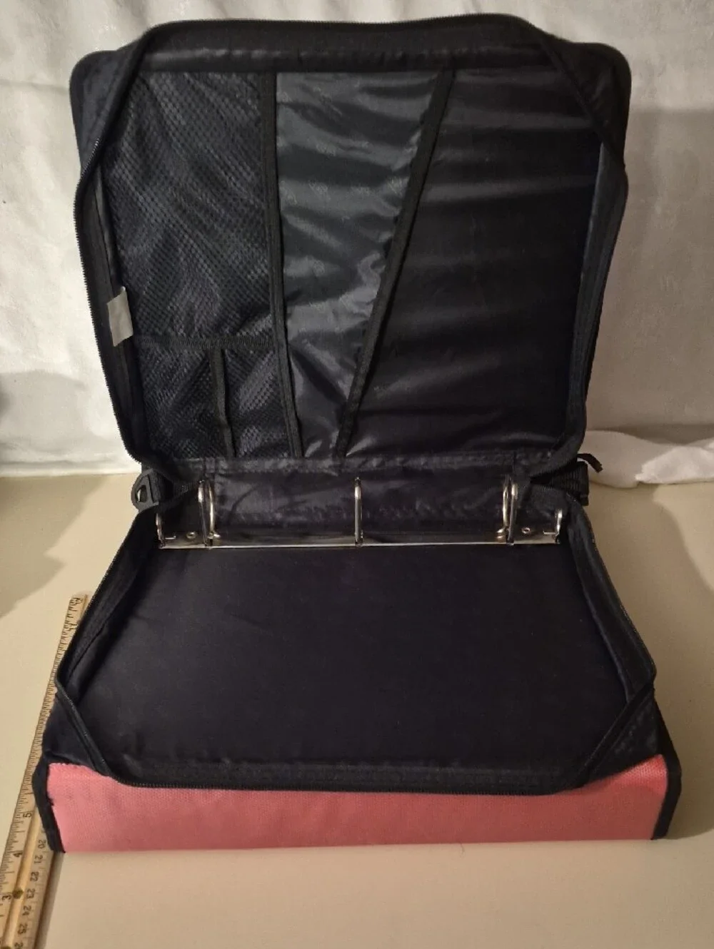 Geo-Pattern Zippered Two Sided Binder With Handle- Pink and Gray